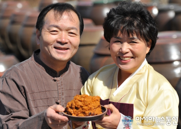 Hangeuru at Eumseong puts umami with shiitake in the soybean paste [첨부 이미지1]